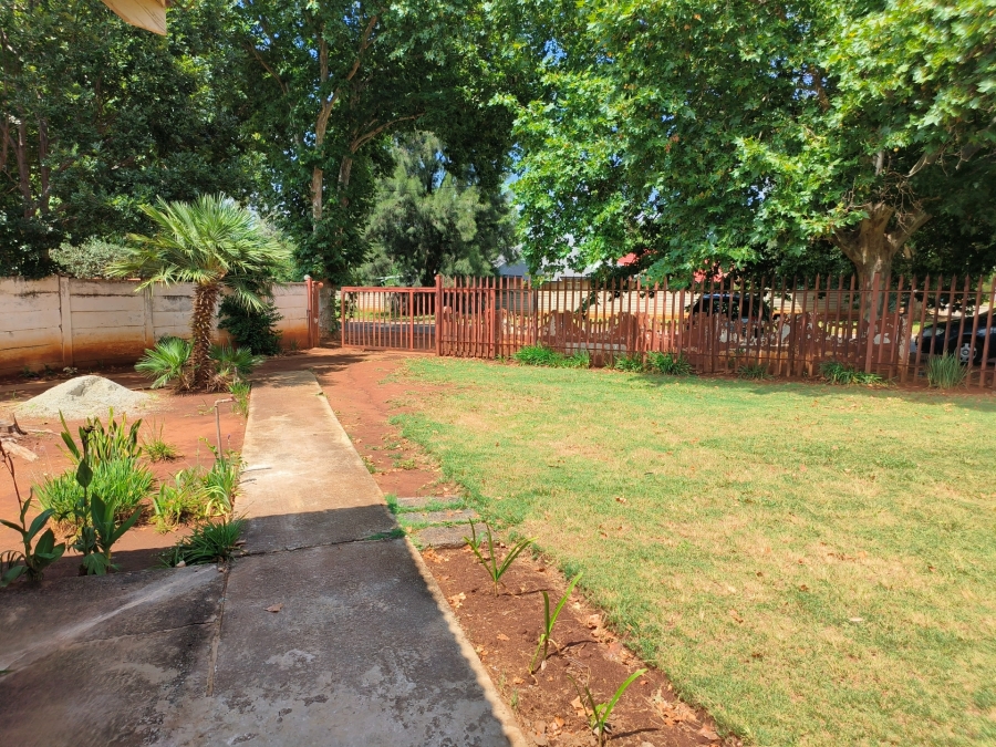 3 Bedroom Property for Sale in Stilfontein North West